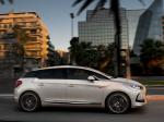 Citroen DS5 HYbrid4 2011 года